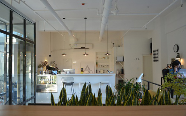 Zhai Coffee Shop