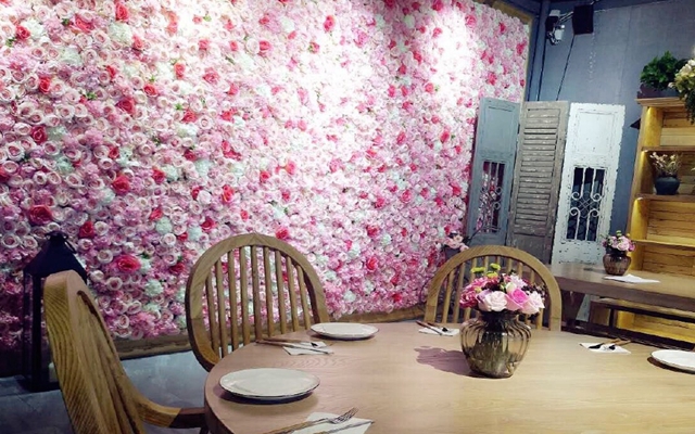 花元素鲜花主题餐厅